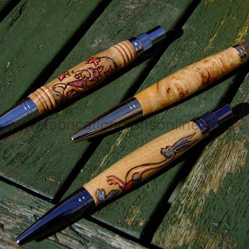 alttag wooden pyrographed pens turned wooden keyring with or without decoration
from oak acorns to rustic decorative pieces showing the beauty and tactile nature of wood choose from keyrings decorated with a variety of medieval creatures or even a slightly larger keyring with a secret compartment within