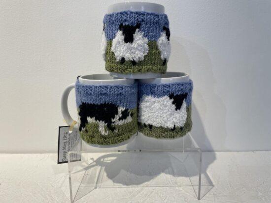 alttag mug hug wet felted pea pod with three peas