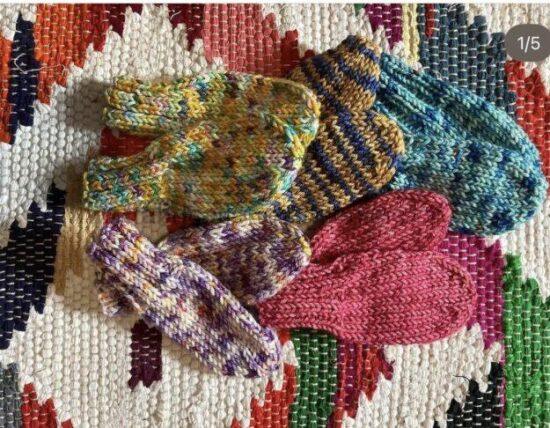 mittens squirrelz by reid b

theee latest characterbrand spanking new for 

snap one up quickly