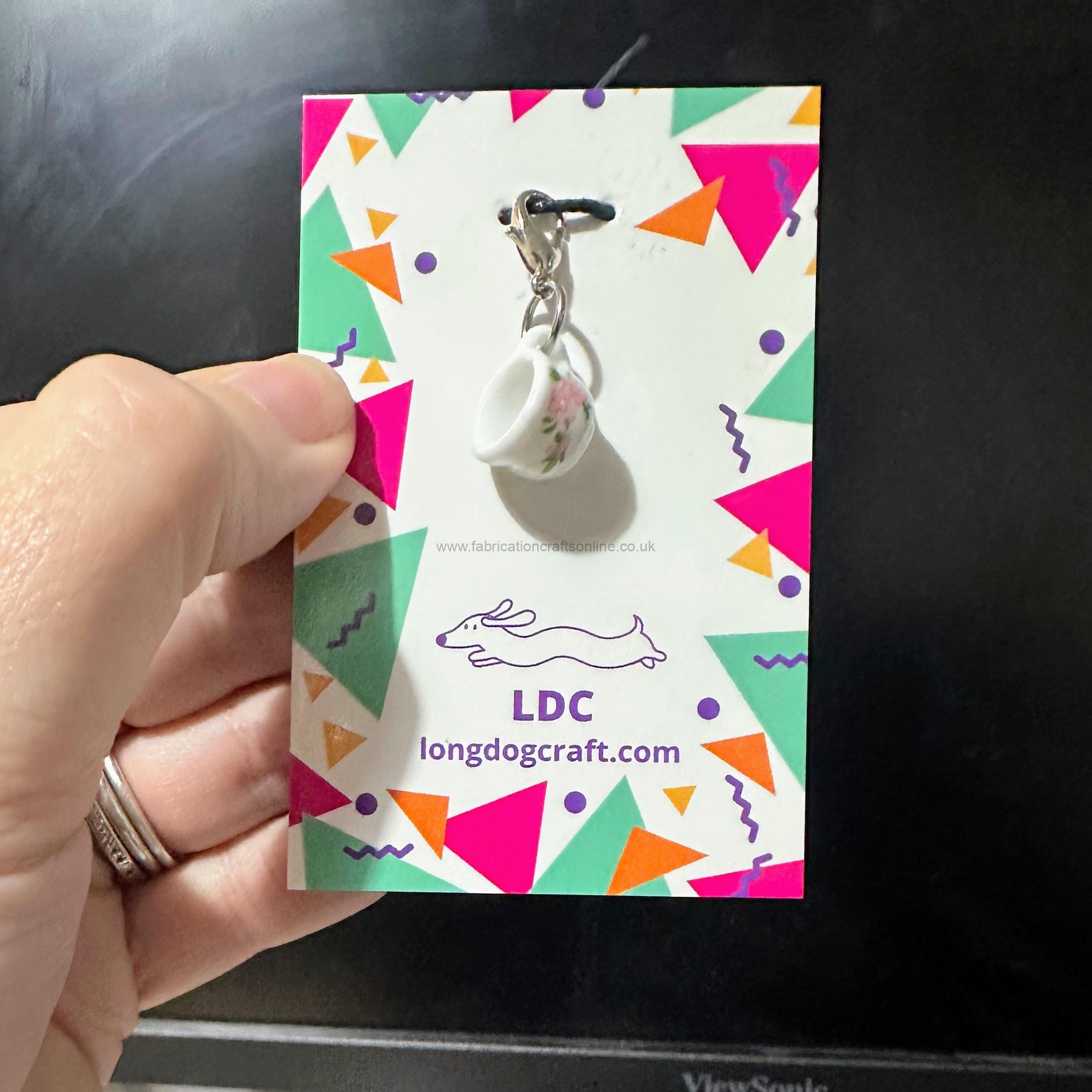 ldc tea cup charm
this product is click and collect only not for shipping
photo is for a general idea please visit shop to see the actual piece
ceramic teacup charm with stainless steel lobster clasp
easily add charms to your jewellery with the attached lobster clasp
create your own charm necklace or bracelet