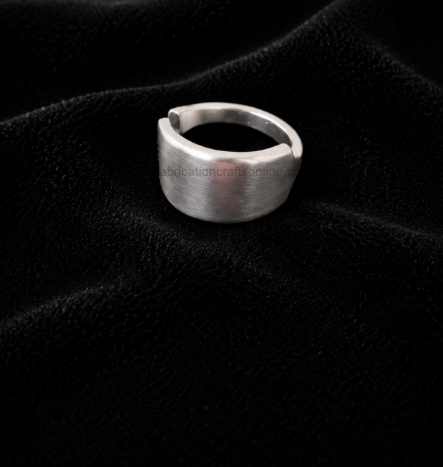 Spoon Ring Colex handcrafted vintage spoon ring made from epns electro plated nickel silver cutlery featuring the distinctive colex pattern carefully shaped and polished into a unique statement ring with a timeless vintage design