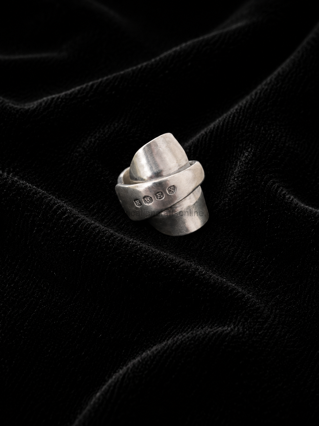 Spoon Ring Colex handcrafted vintage spoon ring made from epns electro plated nickel silver cutlery featuring the distinctive colex pattern carefully shaped and polished into a unique statement ring with a timeless vintage design