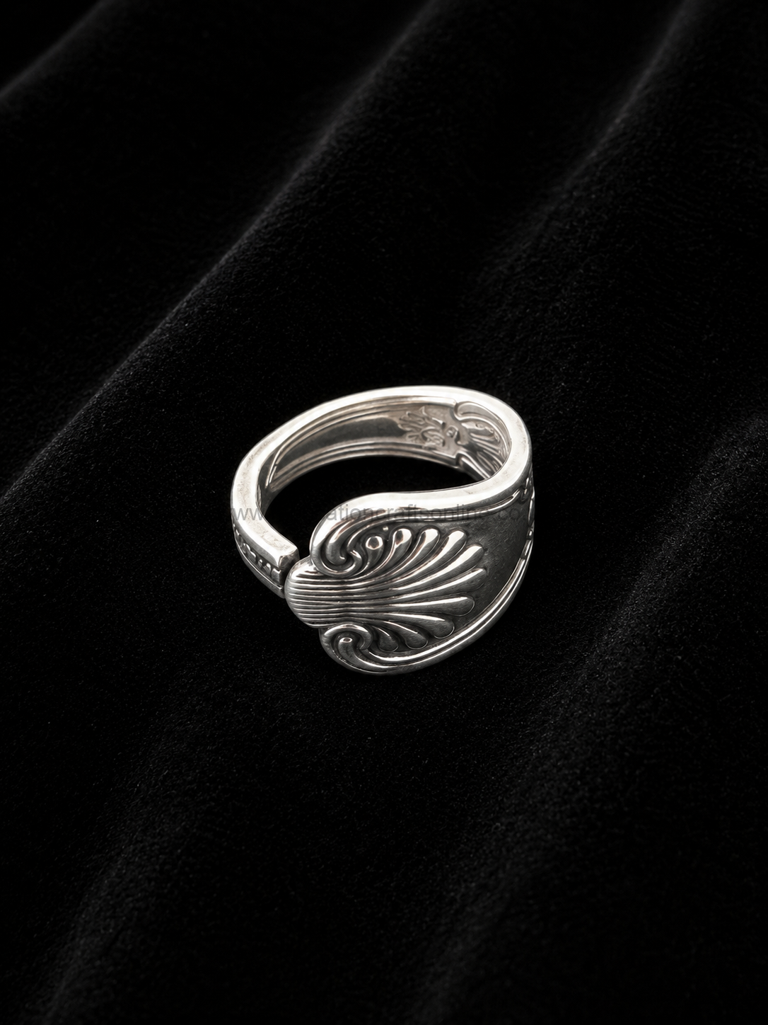 Spoon Ring Quebec handcrafted commemorative spoon ring featuring the province of quebec design carefully crafted from a vintage spoon and polished to a brilliant shine creating a unique piece of wearable canadian history uk size q½