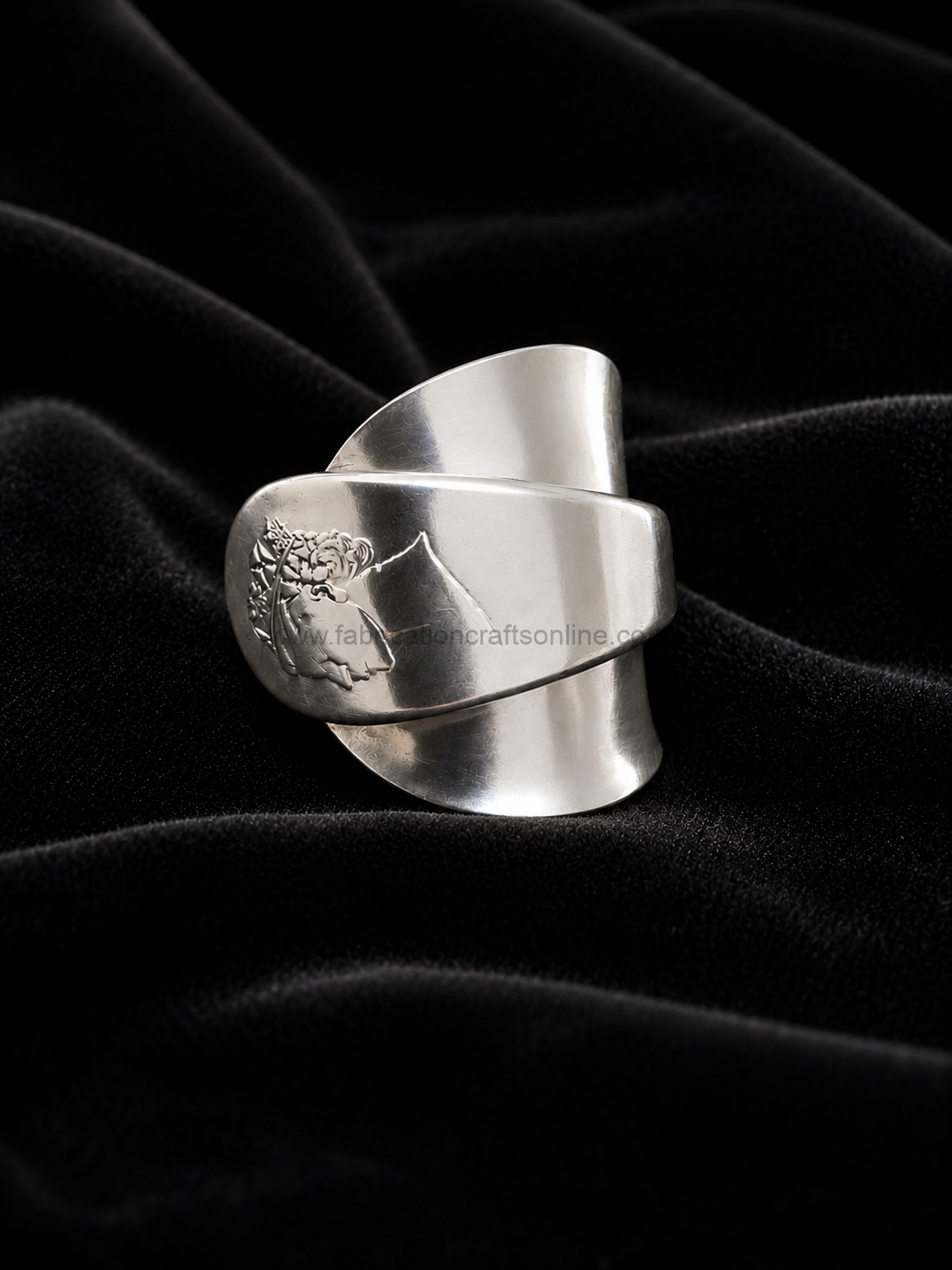 Spoon Ring Wrap Around handcrafted vintage spoon ring featuring a classic buckle design carefully shaped from a vintage spoon into a bold statement ring with a polished finish uk size s½