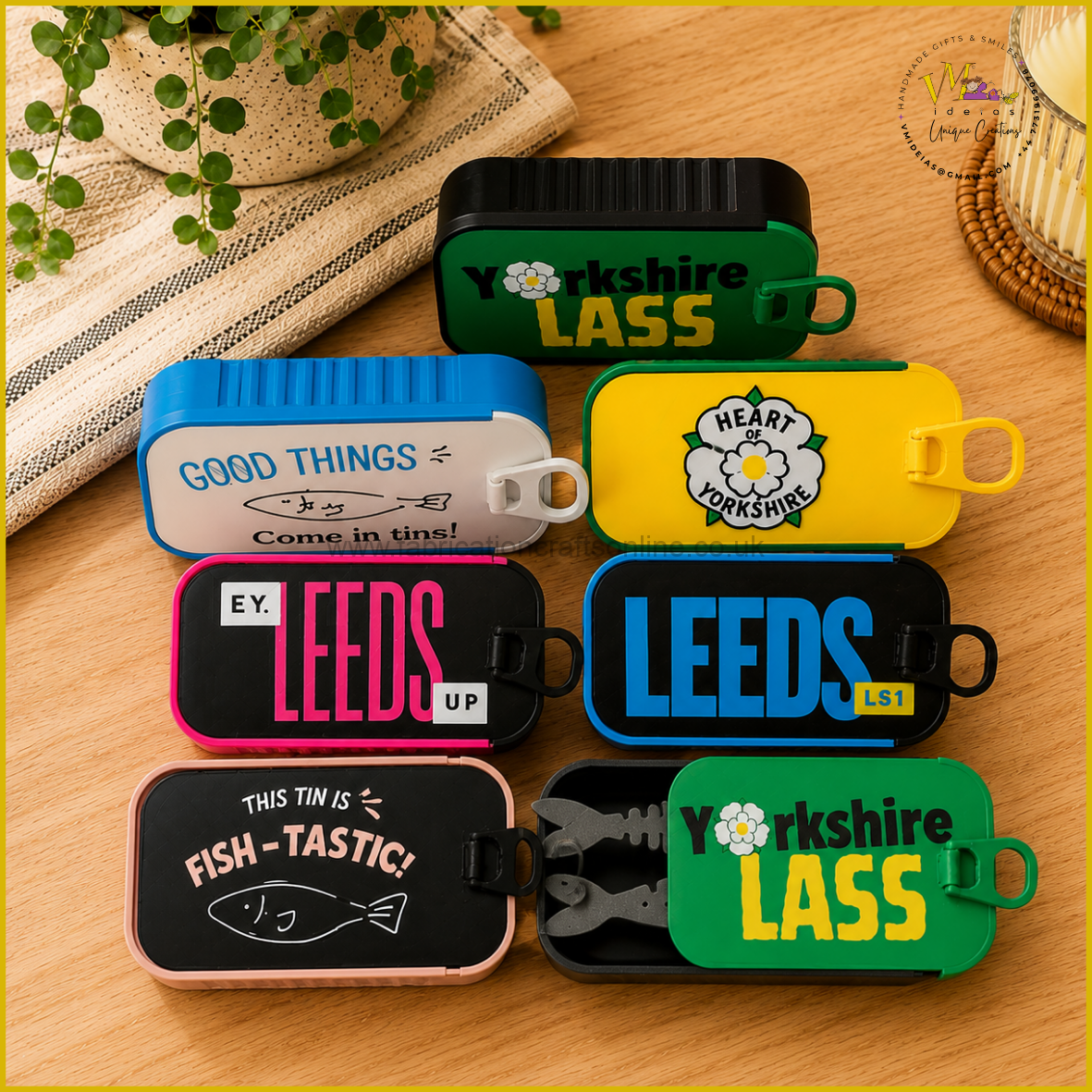 Travel Storage Case travel in style with this elegant and practical cotton pad travel case